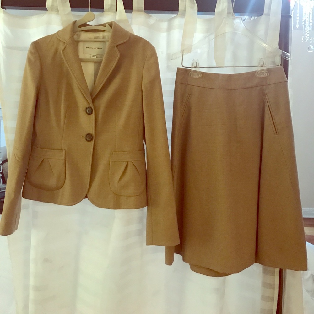 Banana Republic Wool Skirt Suit